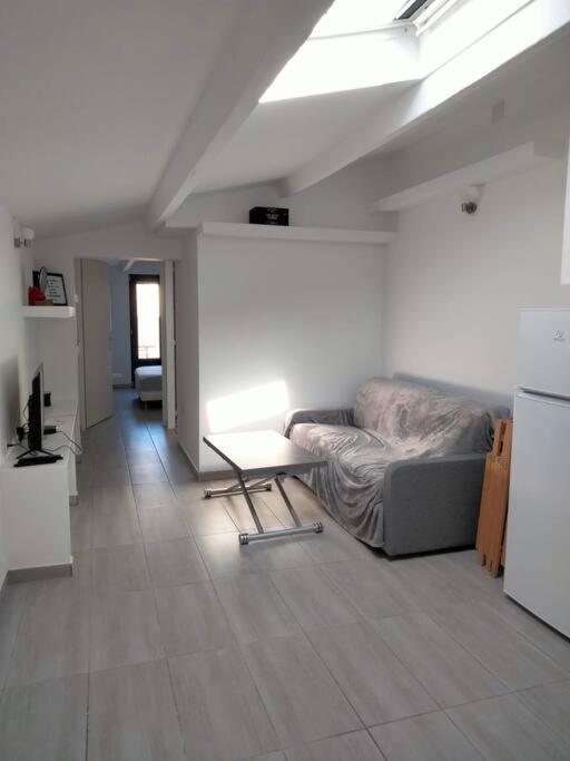 Maison Independante 35M² Classee Proche D'Ylium. اولونْ-سور-مير المظهر الخارجي الصورة