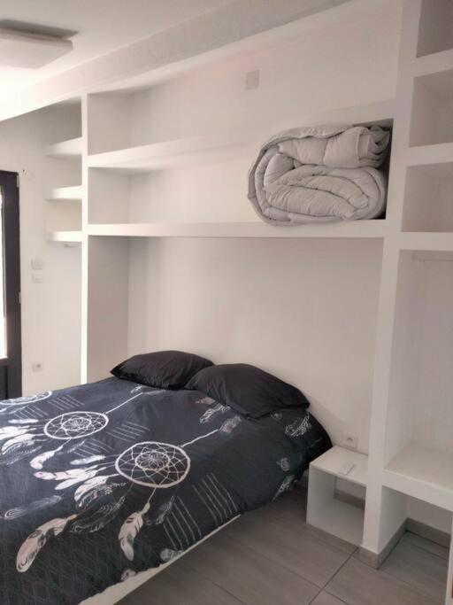 Maison Independante 35M² Classee Proche D'Ylium. اولونْ-سور-مير المظهر الخارجي الصورة